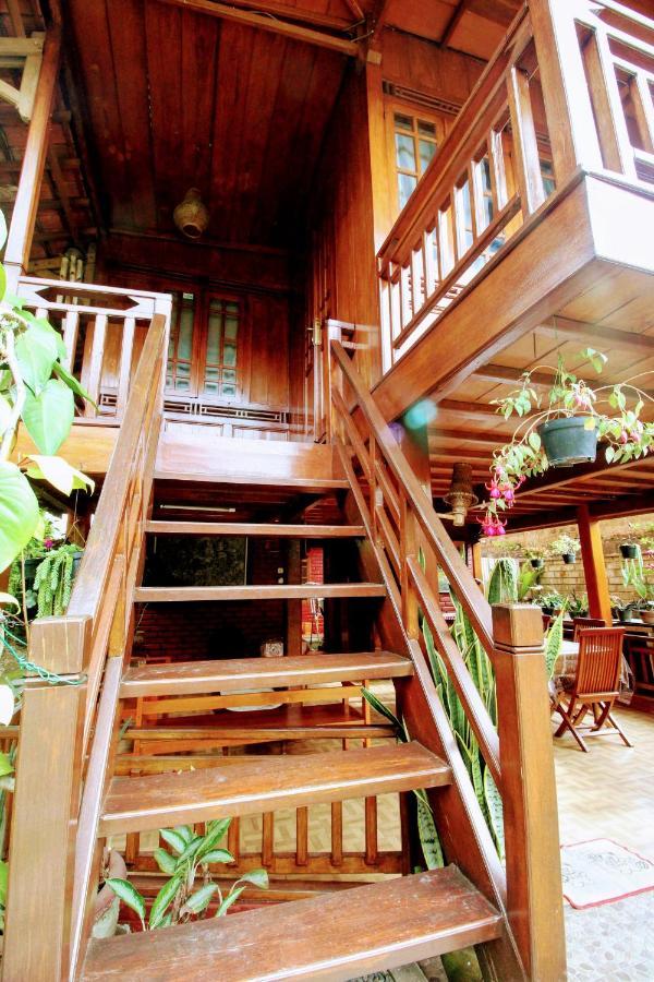 Oemah Kajoe Lembang Villa Ngoại thất bức ảnh