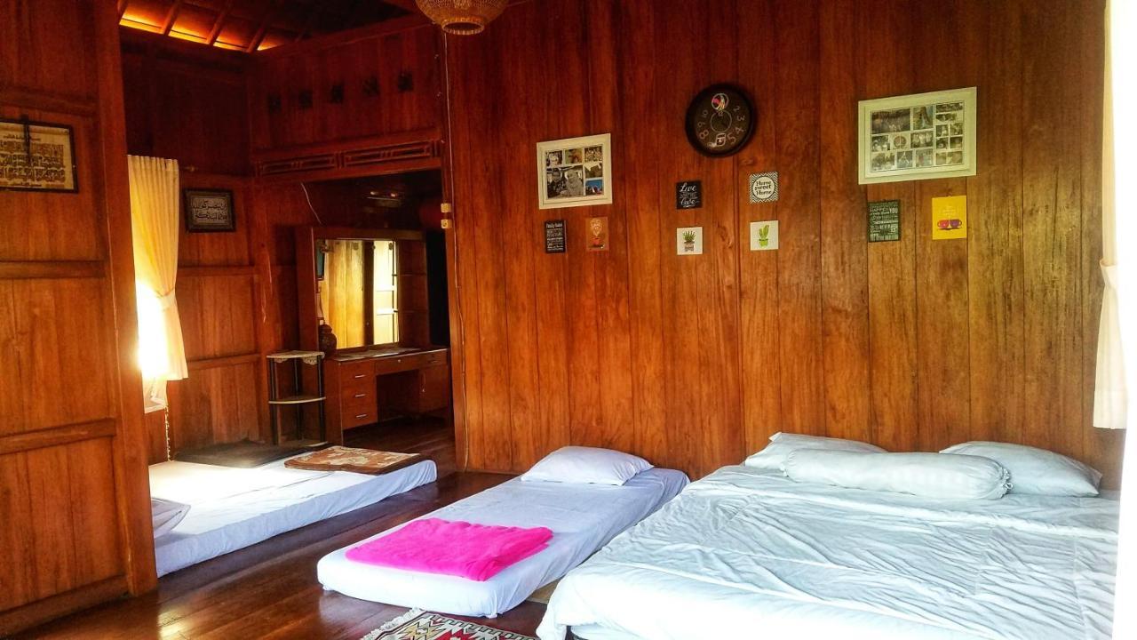 Oemah Kajoe Lembang Villa Ngoại thất bức ảnh