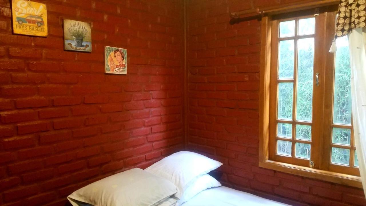 Oemah Kajoe Lembang Villa Ngoại thất bức ảnh
